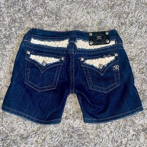 COPY - Miss me shorts like new size 26🌵
